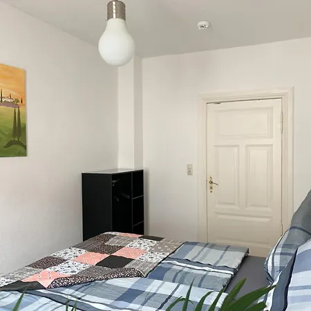 Appartement Citywohnung Mit Gartenzugang