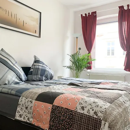 Appartement Citywohnung Mit Gartenzugang
