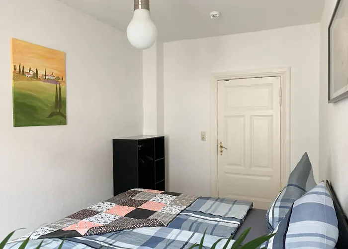 Apartment Citywohnung Mit Gartenzugang